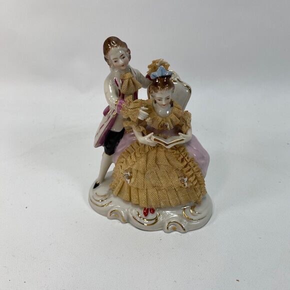 Vintage Lady & GentleMan Porcelain Victorian Figurines Reading Dresden Lace 5" - Picture 4 of 11